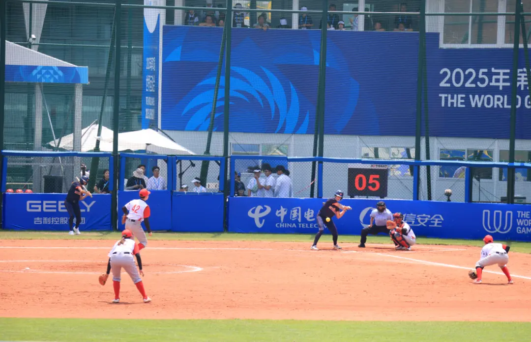 垒球赛事的, 千席临时看, 垒球运动更 垒球赛事的, 千席临时看, 垒球运动更