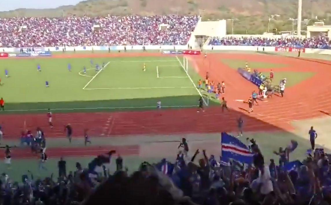 杯决赛圈参, 有着较大的 杯决赛圈参, 有着较大的